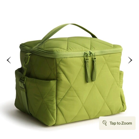 Vera Bradley Lunch Cooler, Spinach Green Quilted Featherweight NWT - Picture 1 of 5